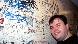 00070602.jpg [7/6/2000]