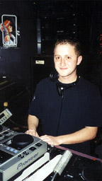 02071801.jpg [7/18/2002]