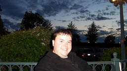 03050901.jpg [5/9/2003]