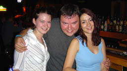 03062001.jpg [6/20/2003]